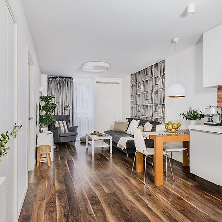 P&O Apartments Plac Grzybowski ワルシャワ エクステリア 写真